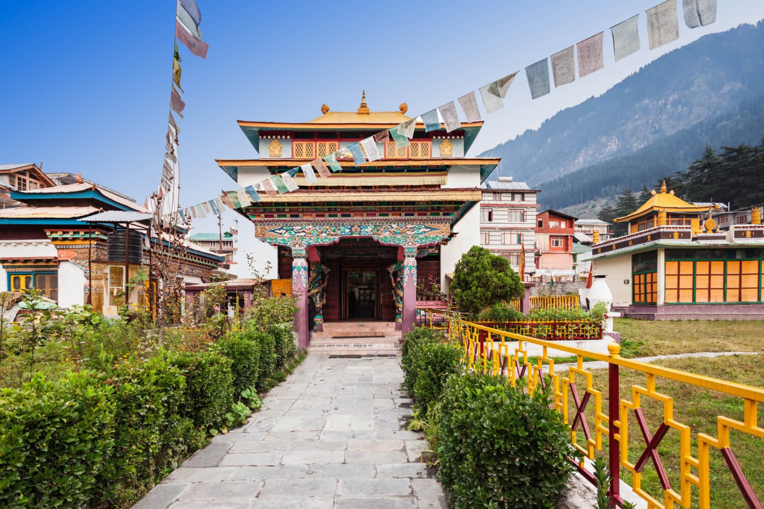 5N 6D Dharamshala McLeodganj Dalhousie Tour from Chandigarh
