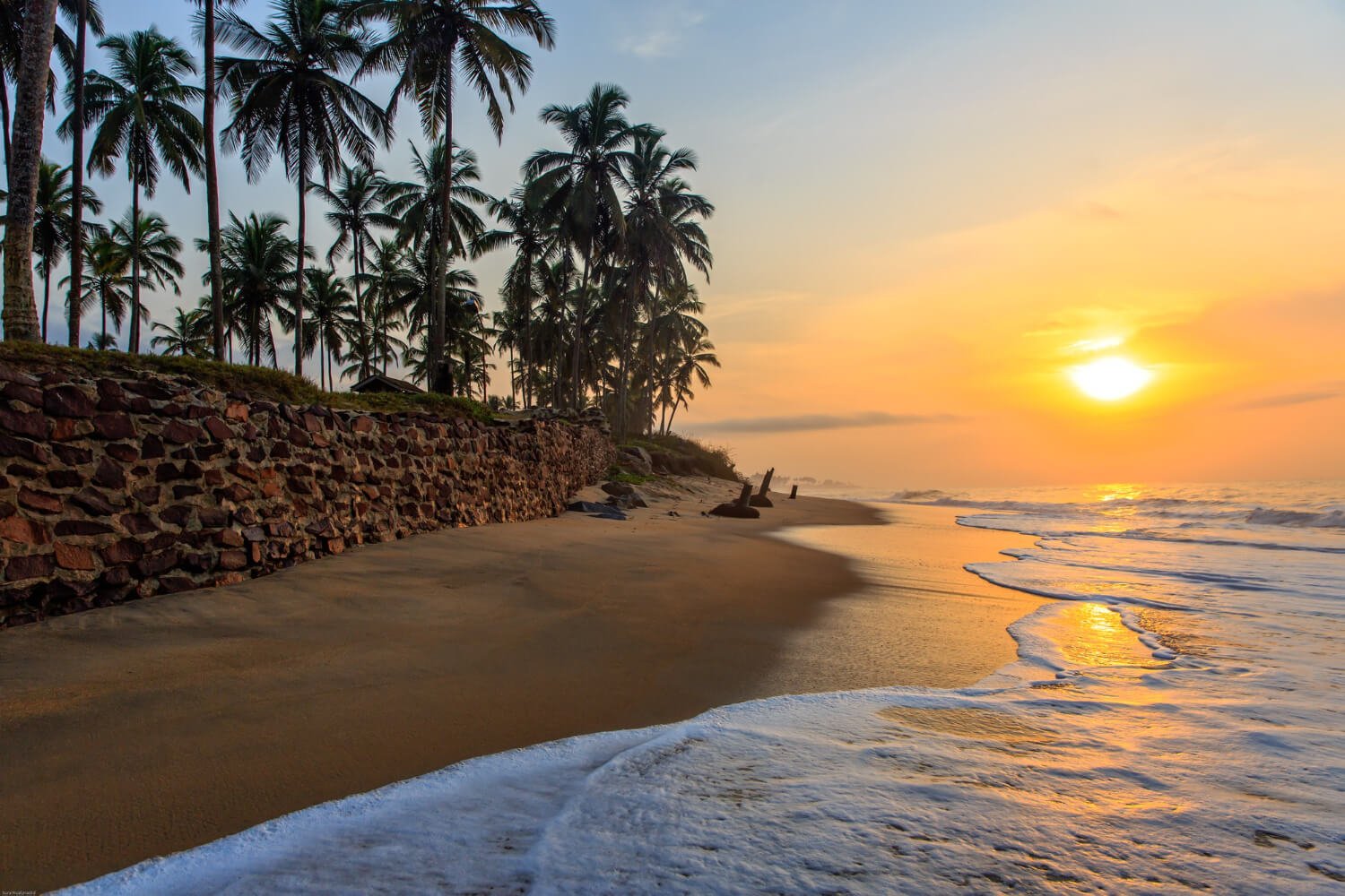 8N 9D Goa Tour Package with Dudhsagar and Spice Plantation tour