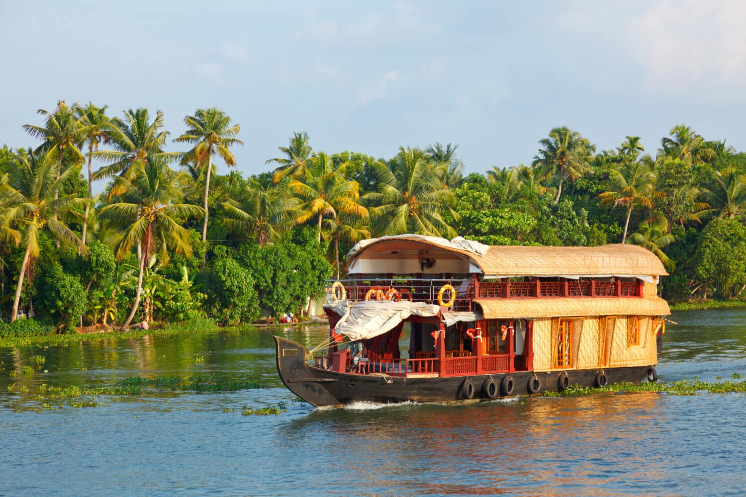 8N 9D Cochin Tour Package with Beaches Backwaters and Hill Stations