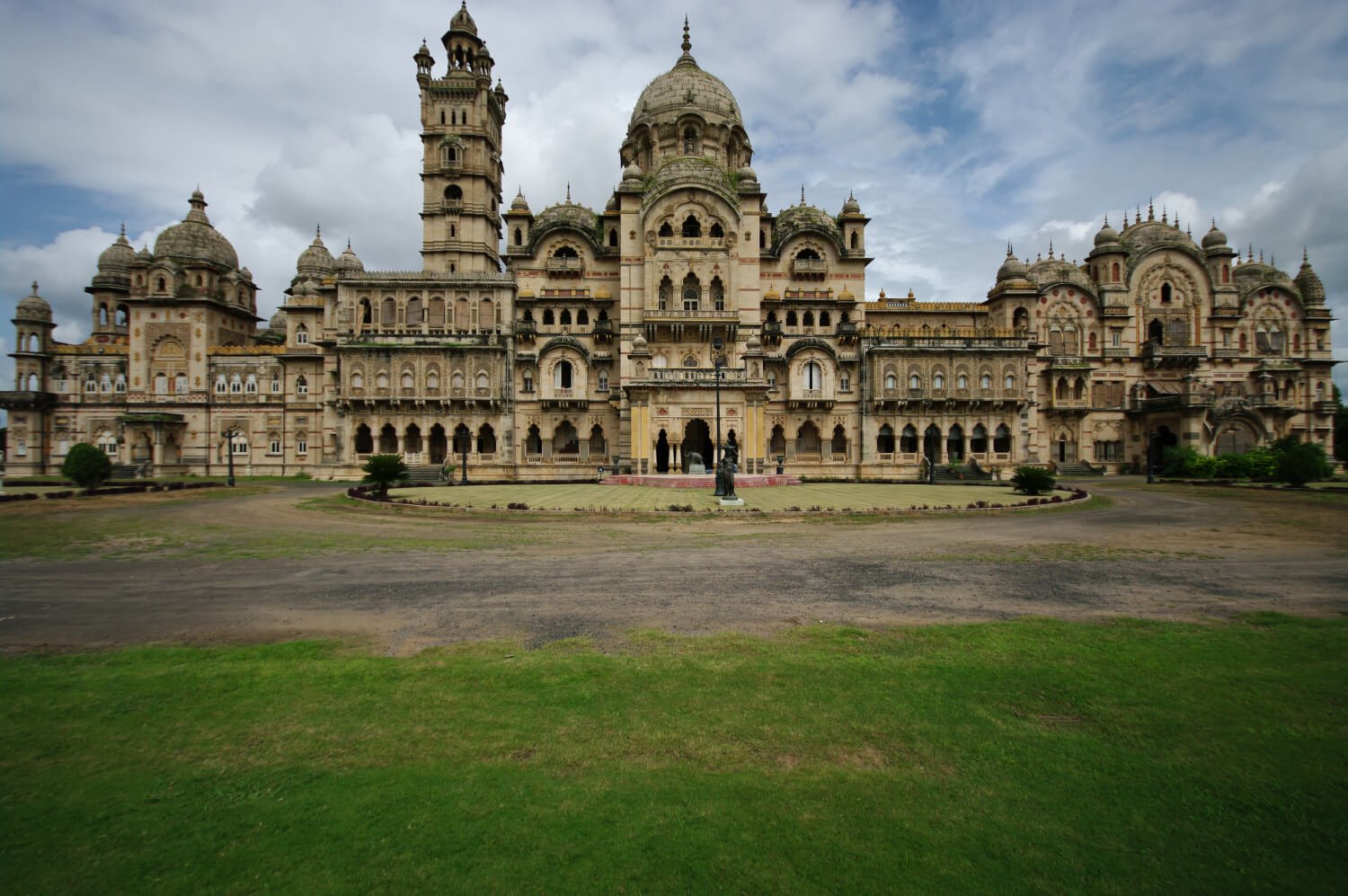 3N 4D Heritage Gujarat Tour