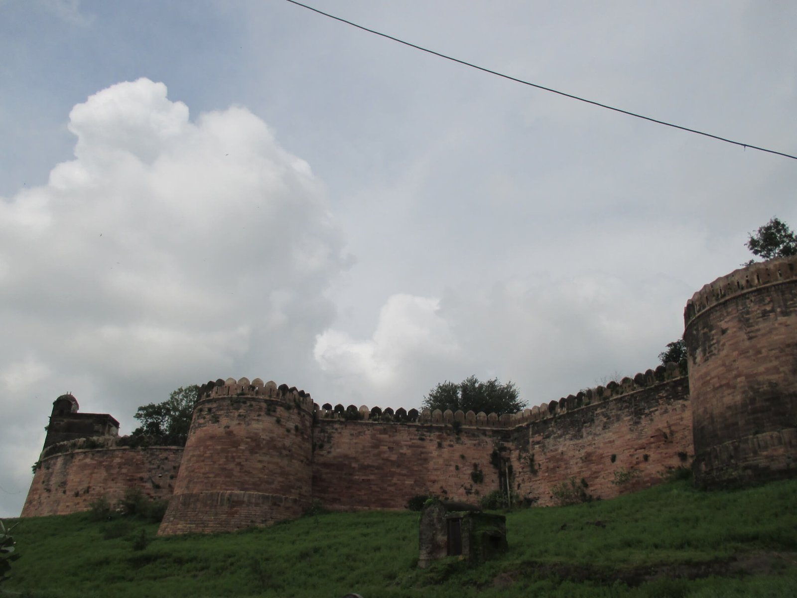 2N 3D Mandu Dhar Madhya Pradesh Heritage Tour Package