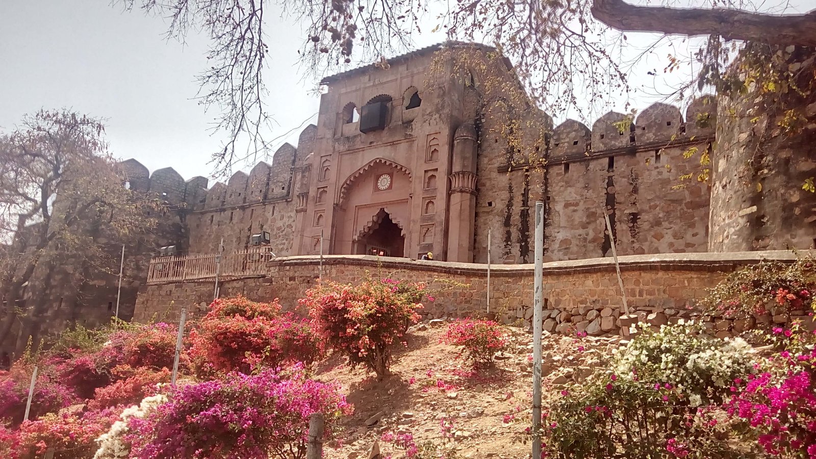 8N 9D Famous Madhya Pradesh Monuments Tour