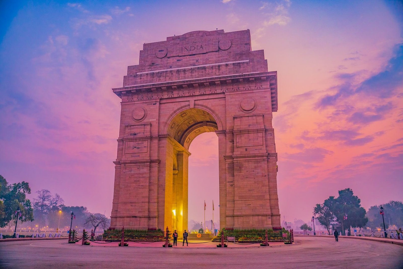One-day Delhi Sightseeing Tour by Car