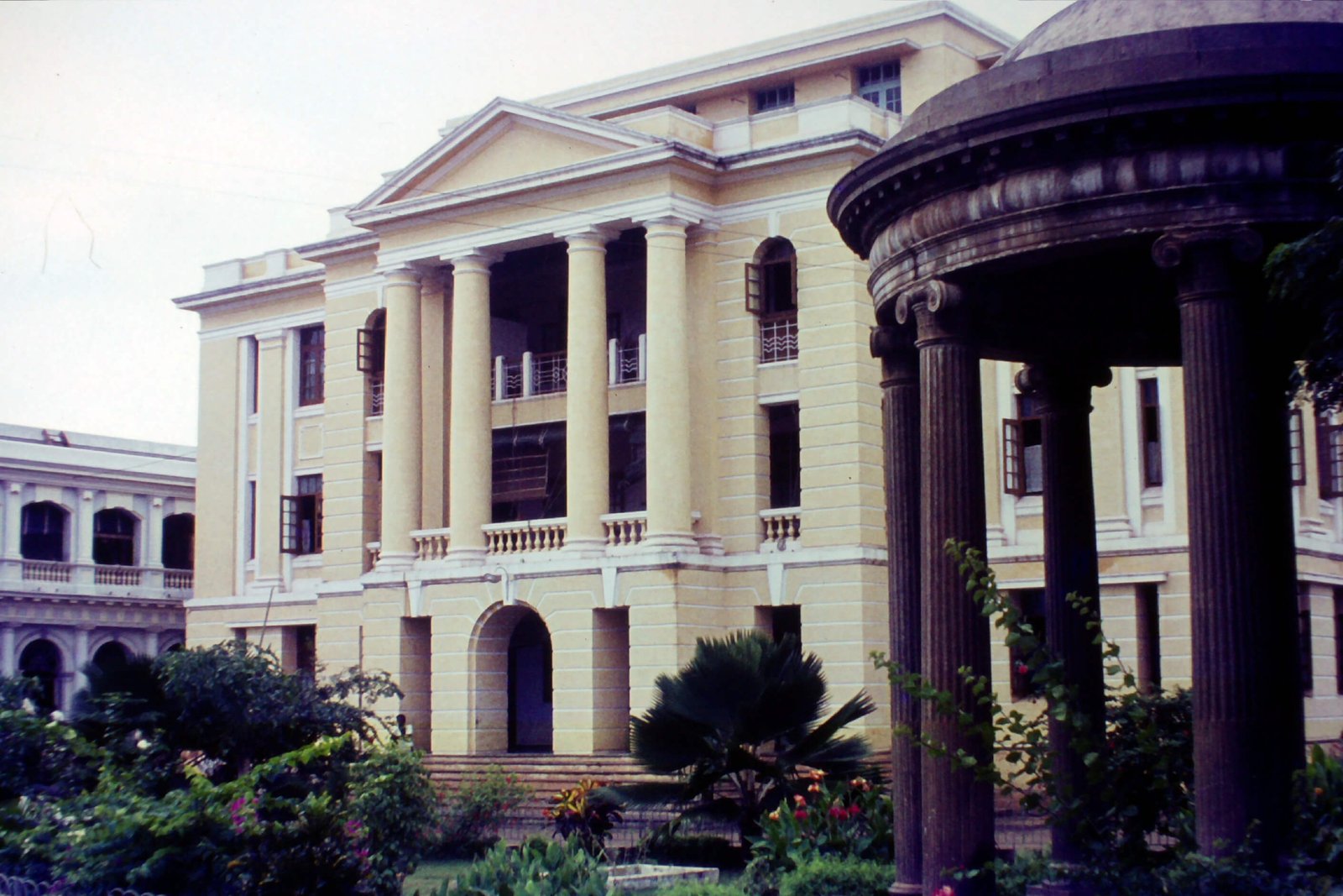 One-Day Chennai Sightseeing Tour by Car