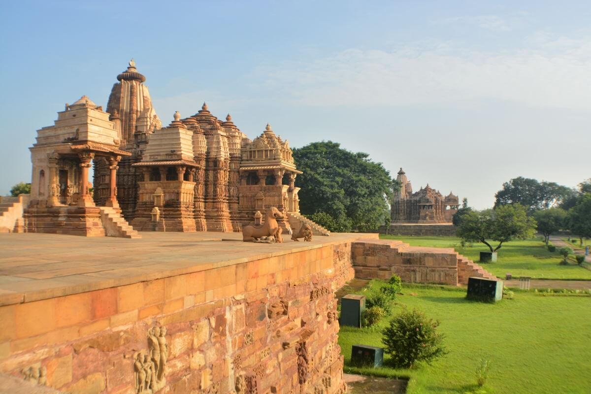 One Day Khajuraho Sightseeing Tour