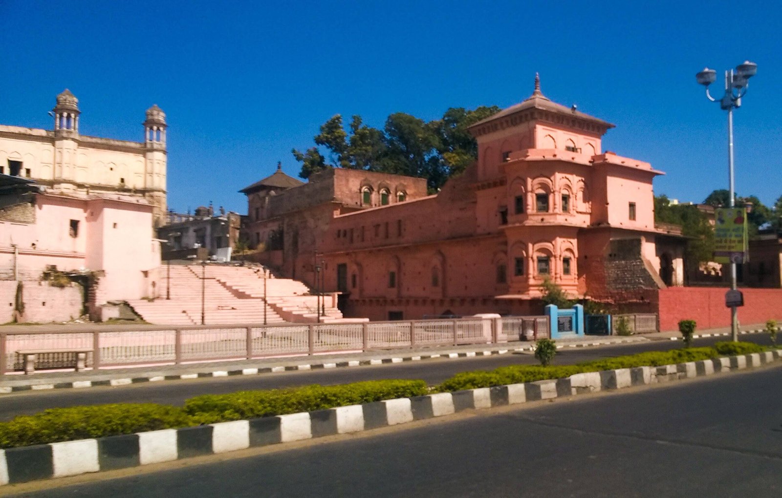 Full-Day Bhopal Sightseeing Tour by Car