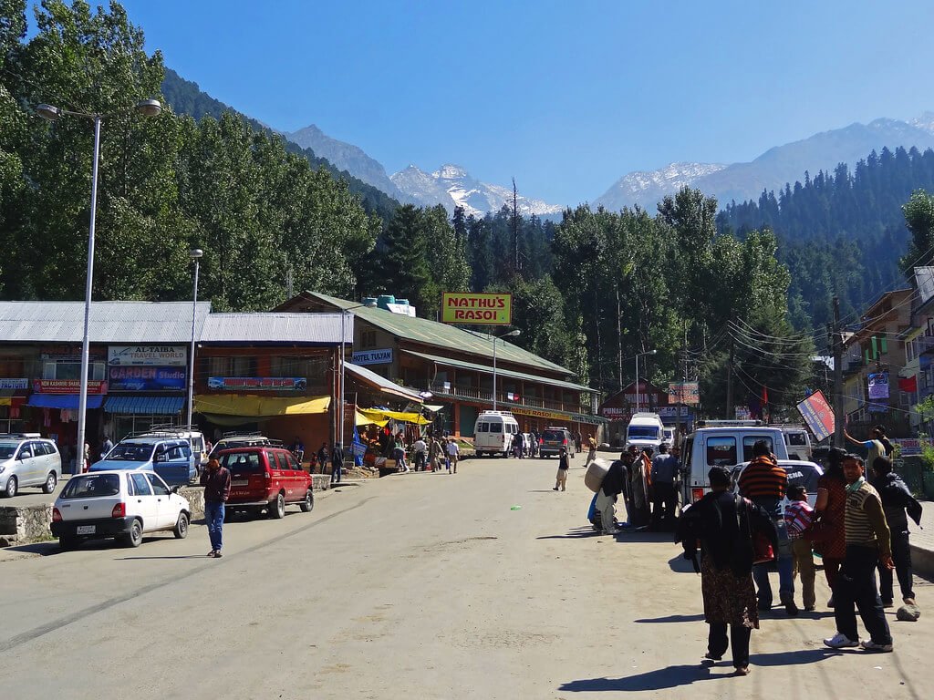 Gorgeous Delhi Nainital 3N 4D Tour