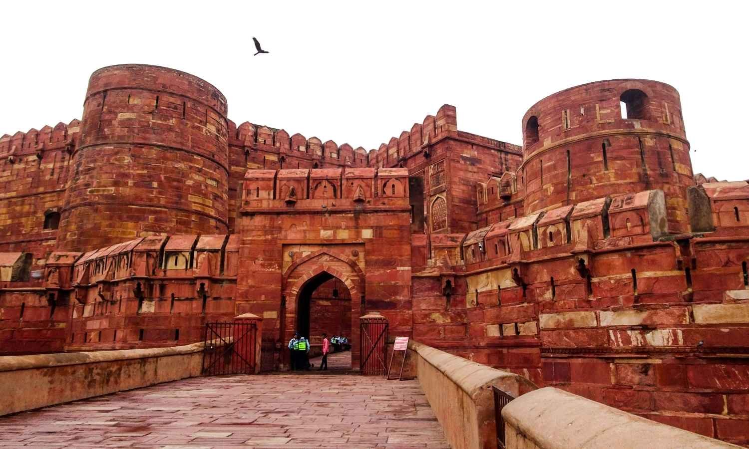 1N 2D Jewels of Delhi Agra Tour