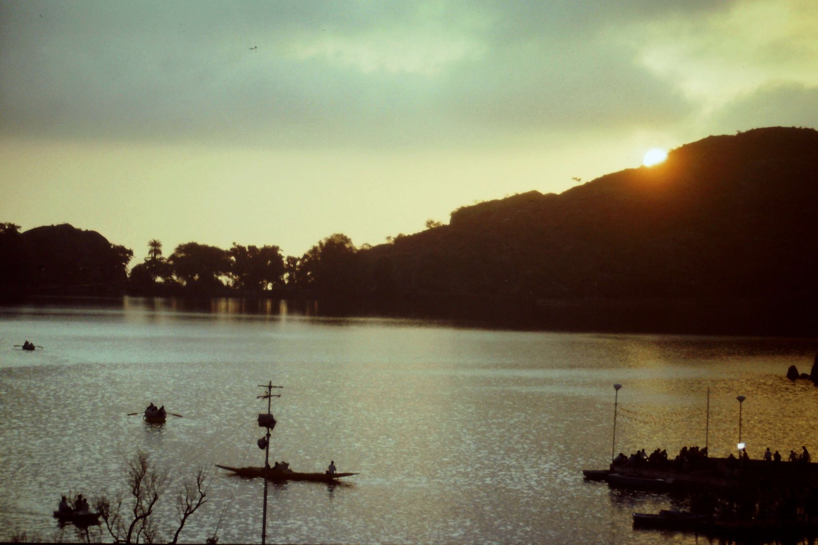 Mount Abu Honeymoon Tour