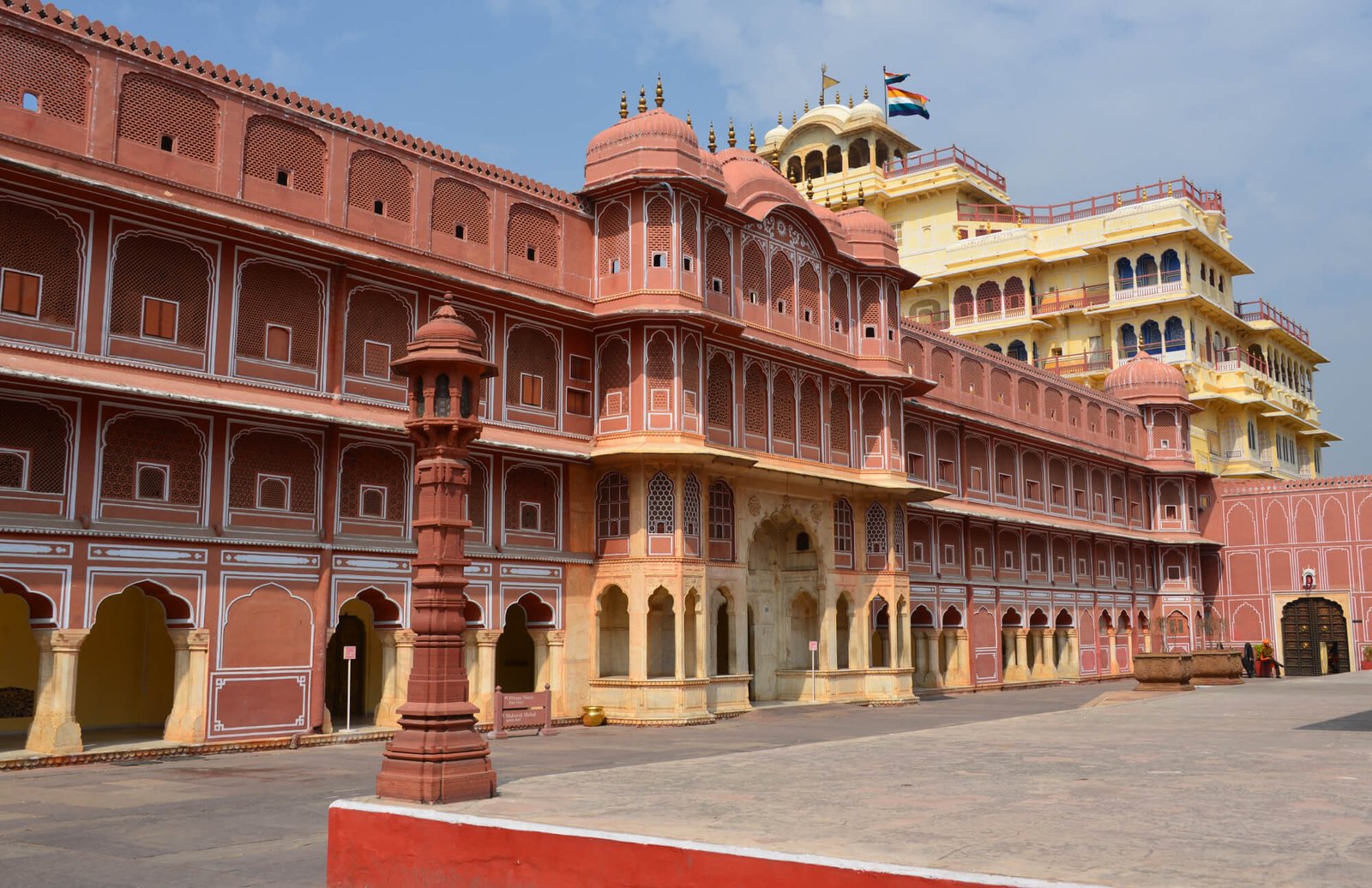 Jaipur Honeymoon Package with Ranthambore Tiger Safari
