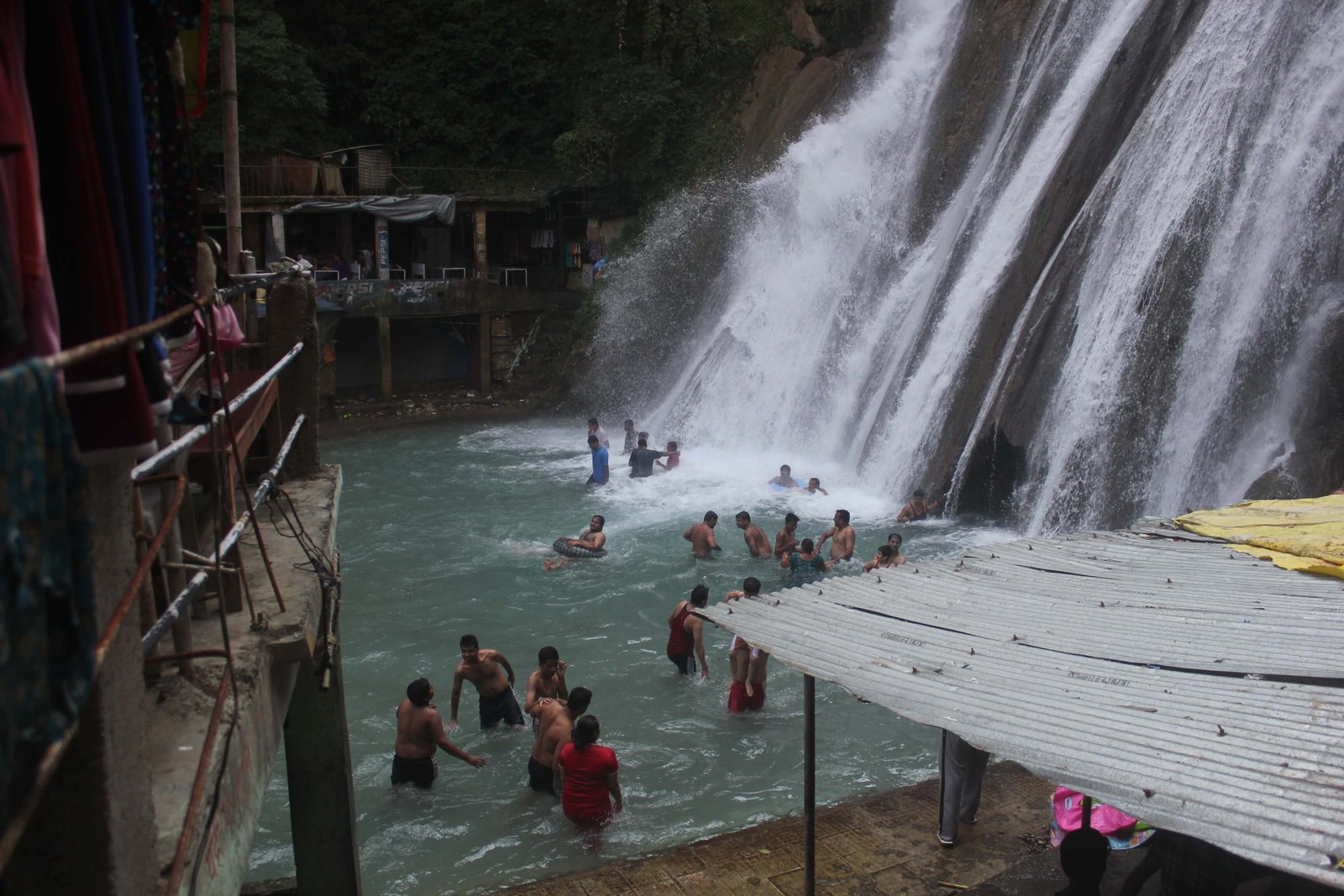 Mussoorie Rishikesh Honeymoon Tour Package