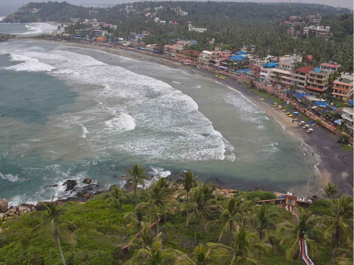 South India Hill Station Tour with Backwaters