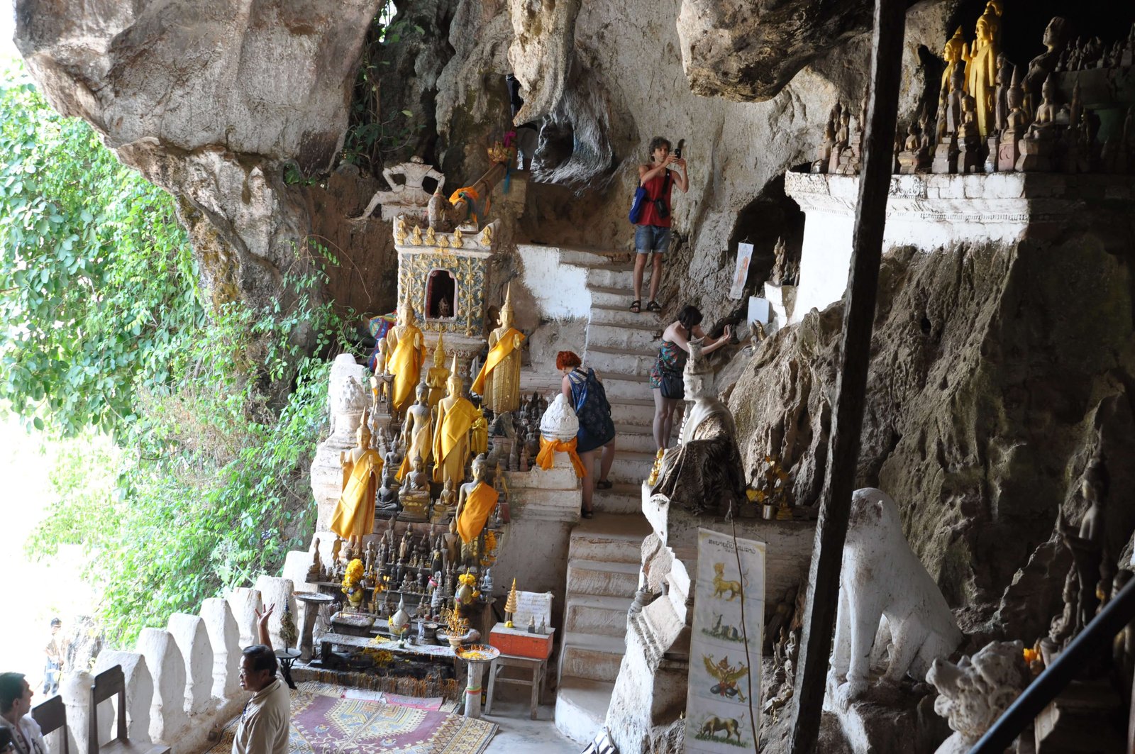 Captivating Cambodia Laos Tour 