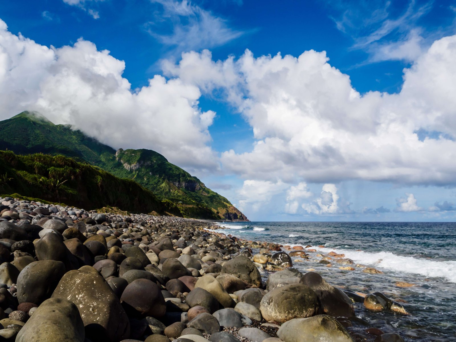 4 Days 3 Nights Philippines Tour with Batan Islands