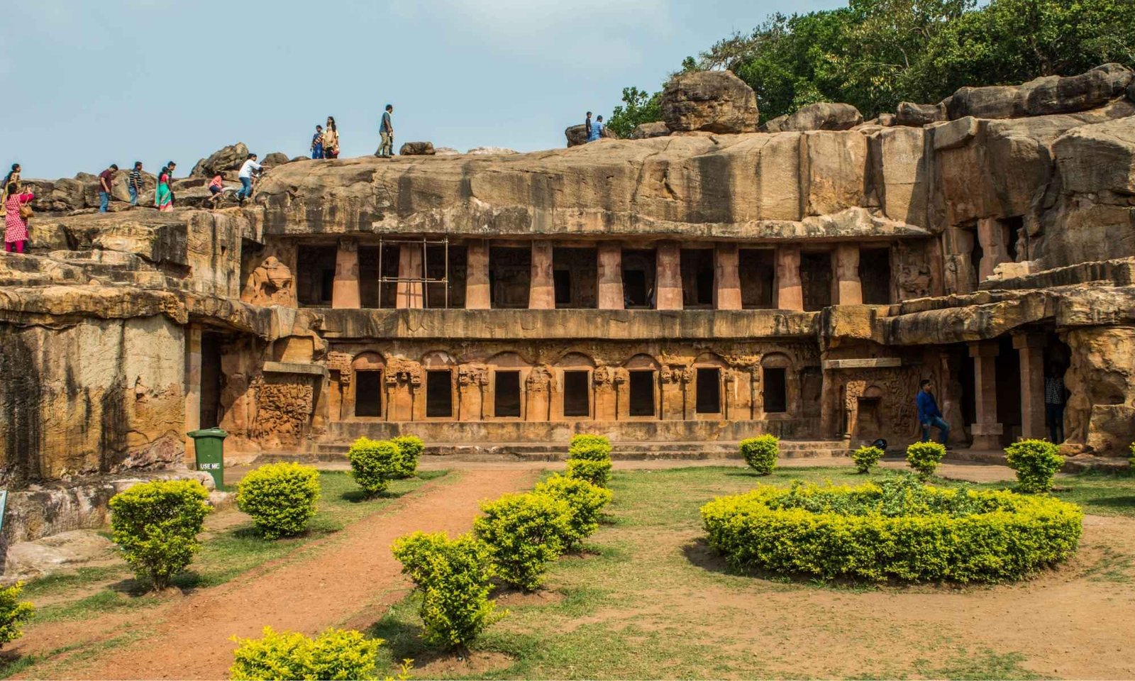 Gems of Kolkata Orissa Tour