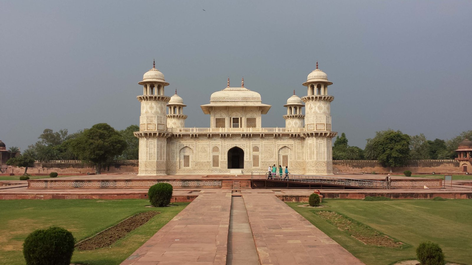 Royal Rajasthan Tour with Bandhavgarh