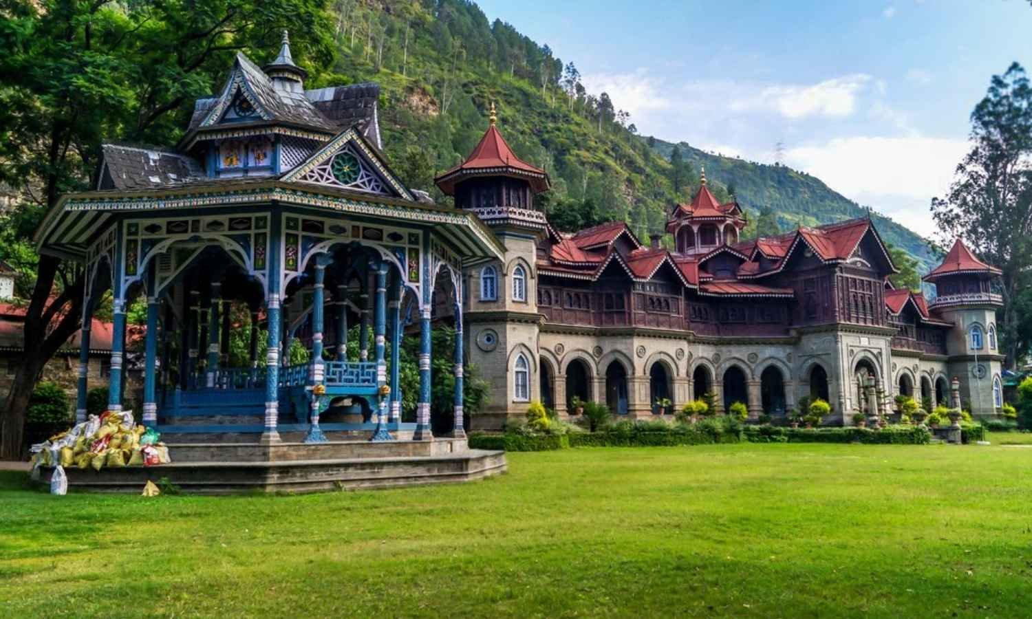 Himachal tour packages from Hyderabad