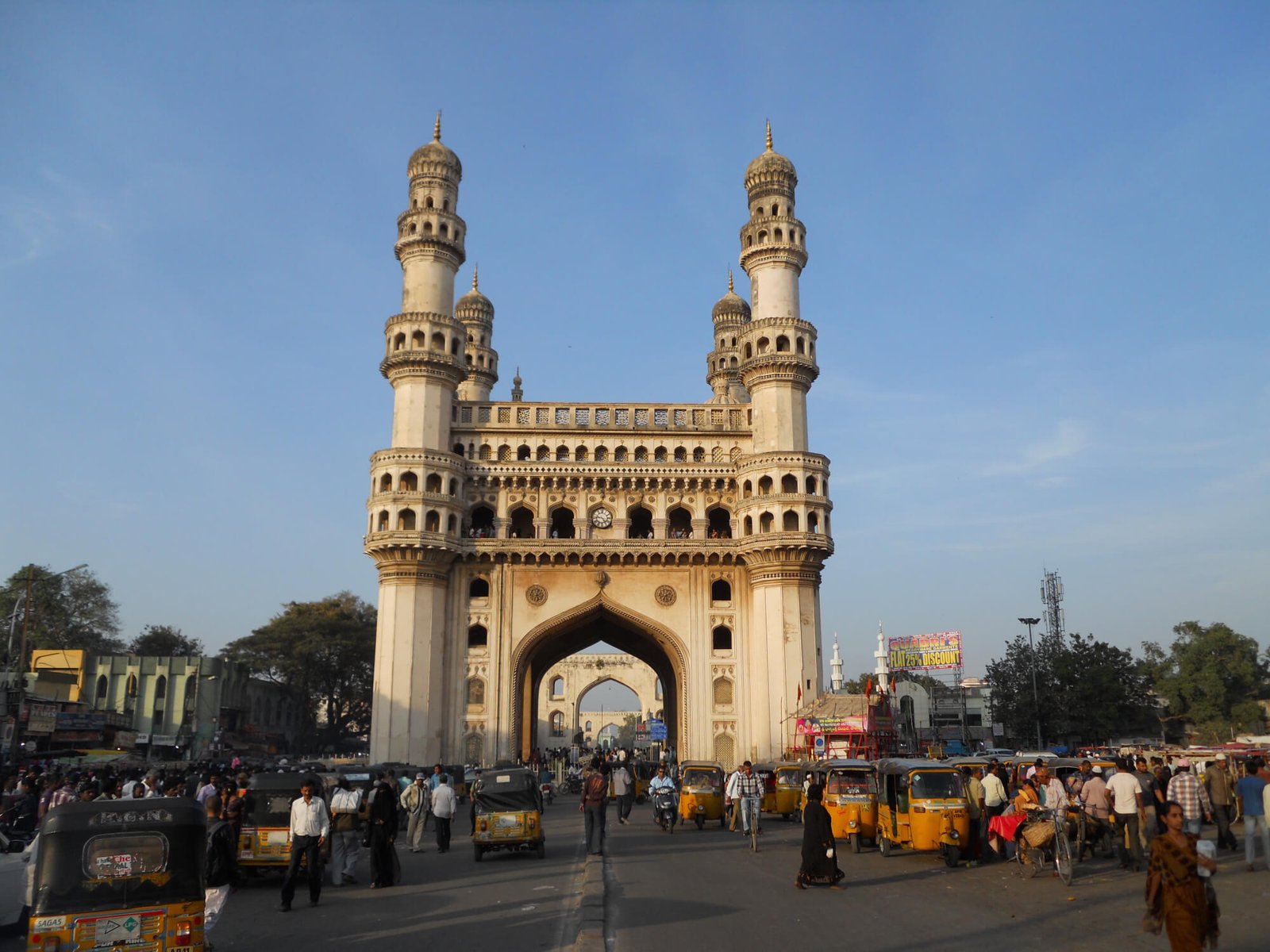 Full-Day Hyderabad Sightseeing Tour by Car