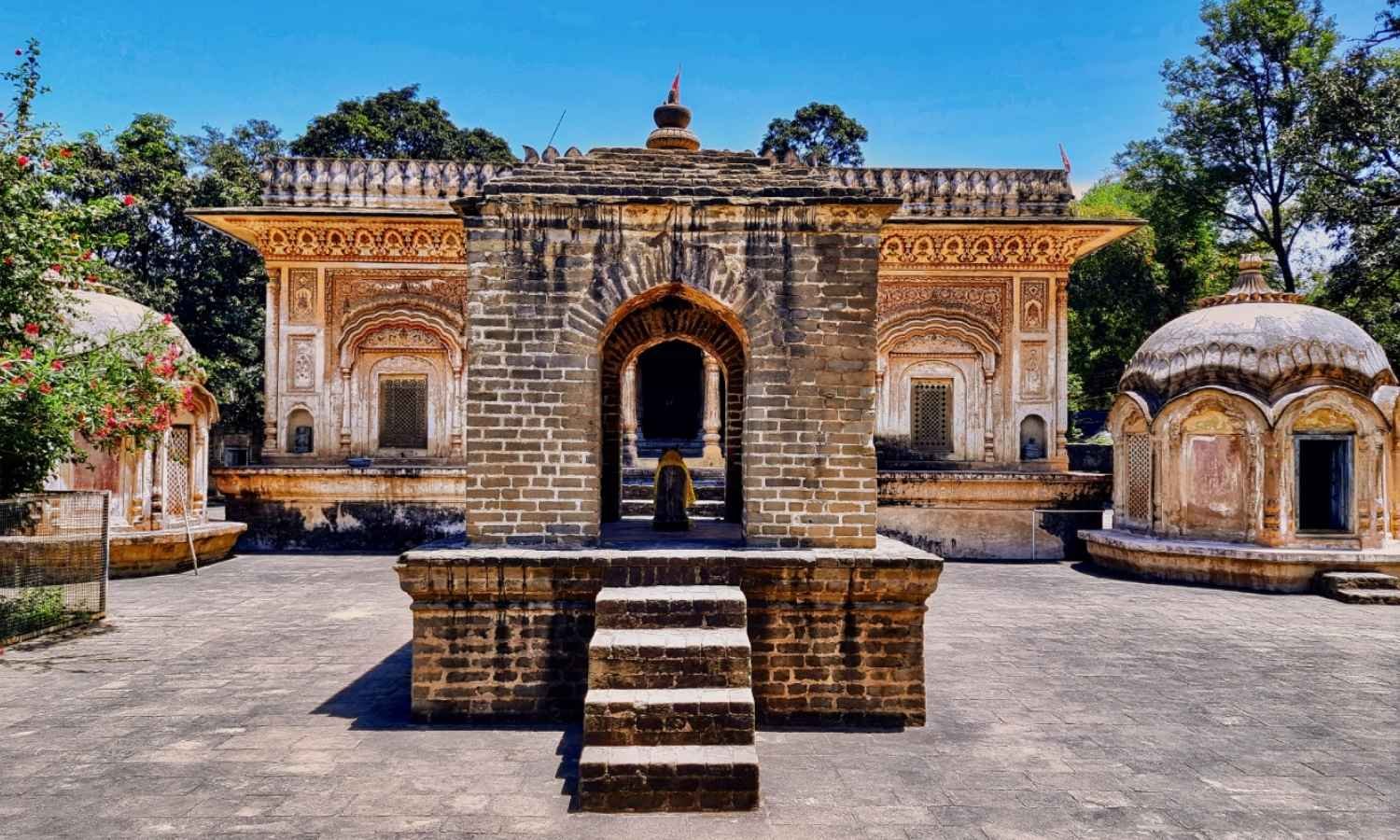 Himachal tour packages from Mumbai